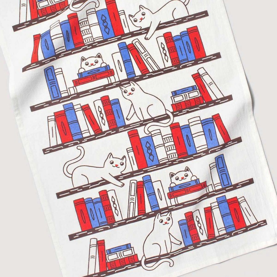 LARISSA LODEN Bookshelf Cats Tea Towel Home & Kitchen